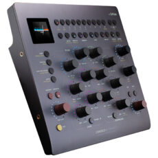 console1-compact